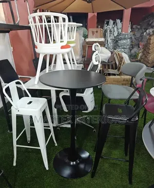 Best Quality Metal Barstools With Bar Table
