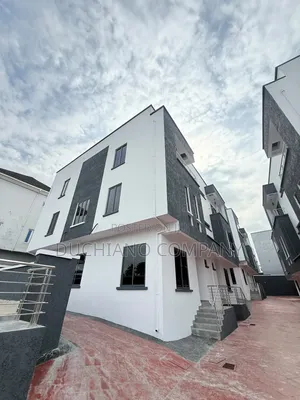 4bdrm Duplex in Opebi for sale