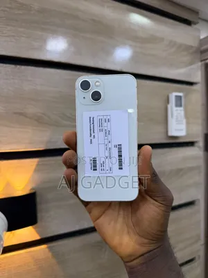 Apple iPhone 13 128 GB White
