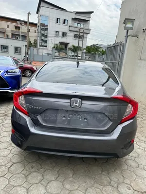 Honda Civic EX 4dr Sedan (2.0L 4cyl) 2017 Gray