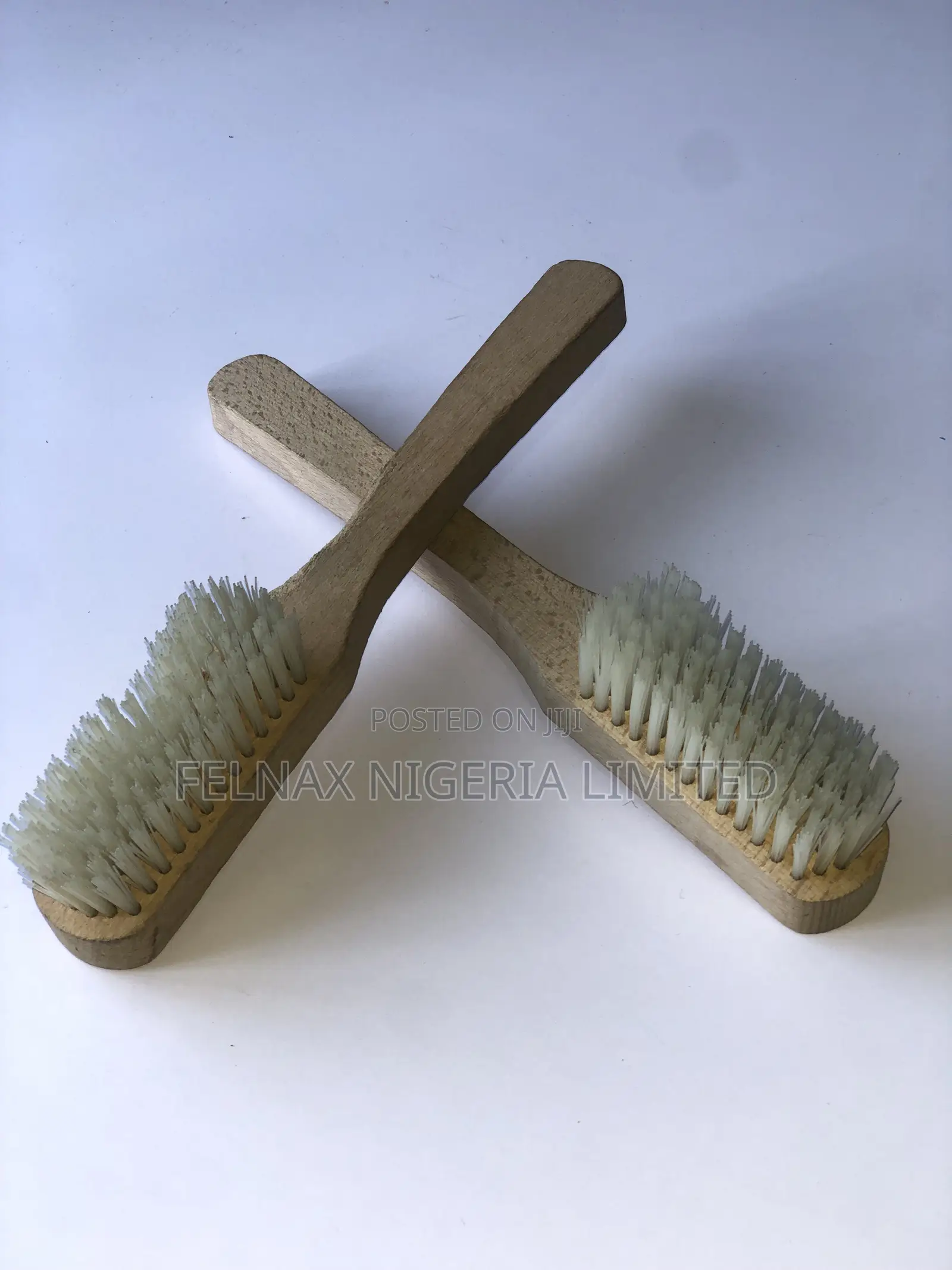 Spotting Brush