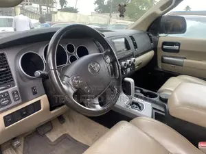 Toyota Sequoia Limited 4dr SUV (5.7L 8cyl 6A) 2011 Red