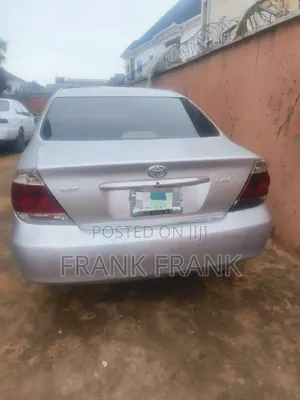 Toyota Camry 2004 Silver