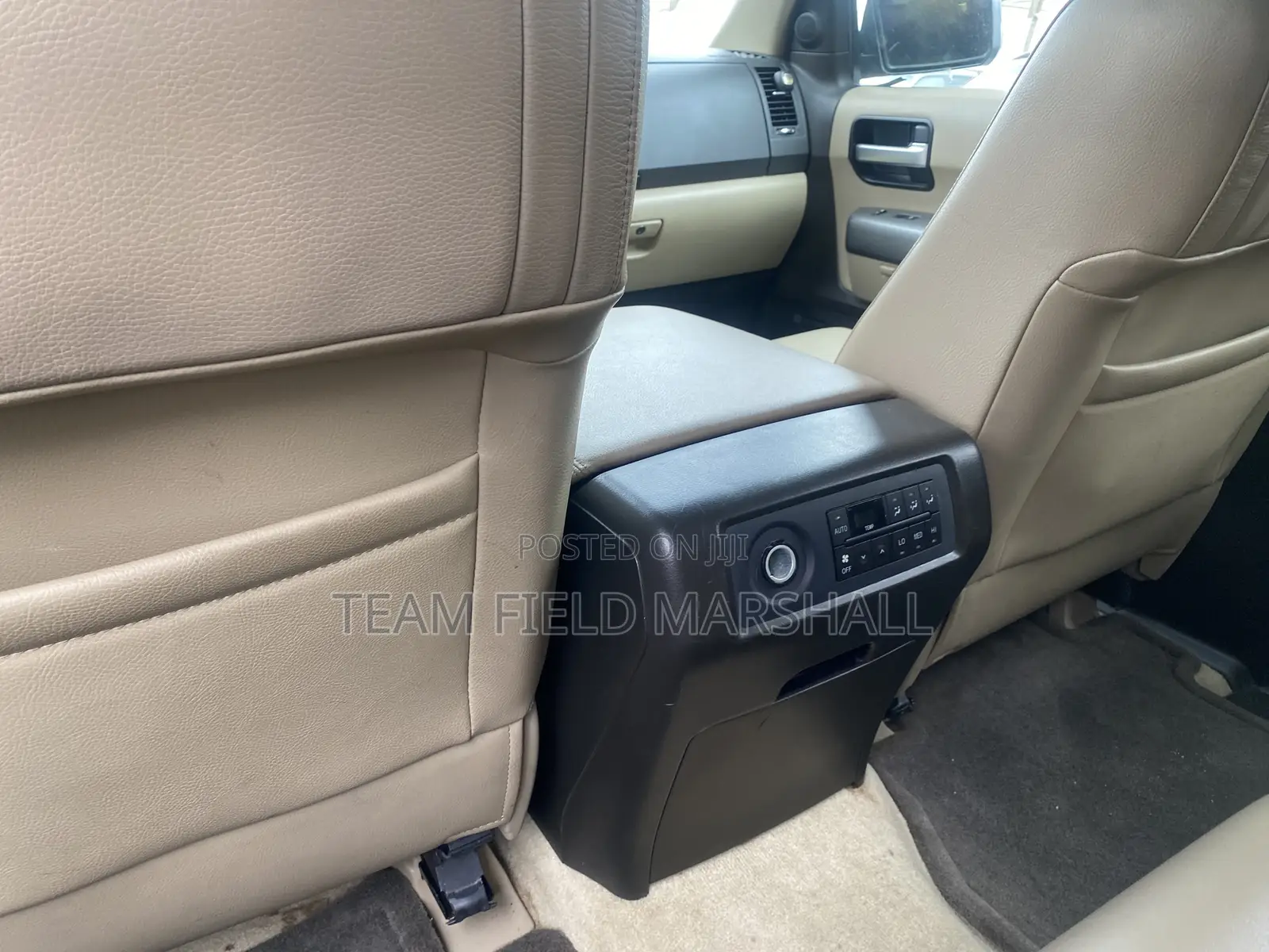 Toyota Sequoia Limited 4dr SUV (5.7L 8cyl 6A) 2011 Red