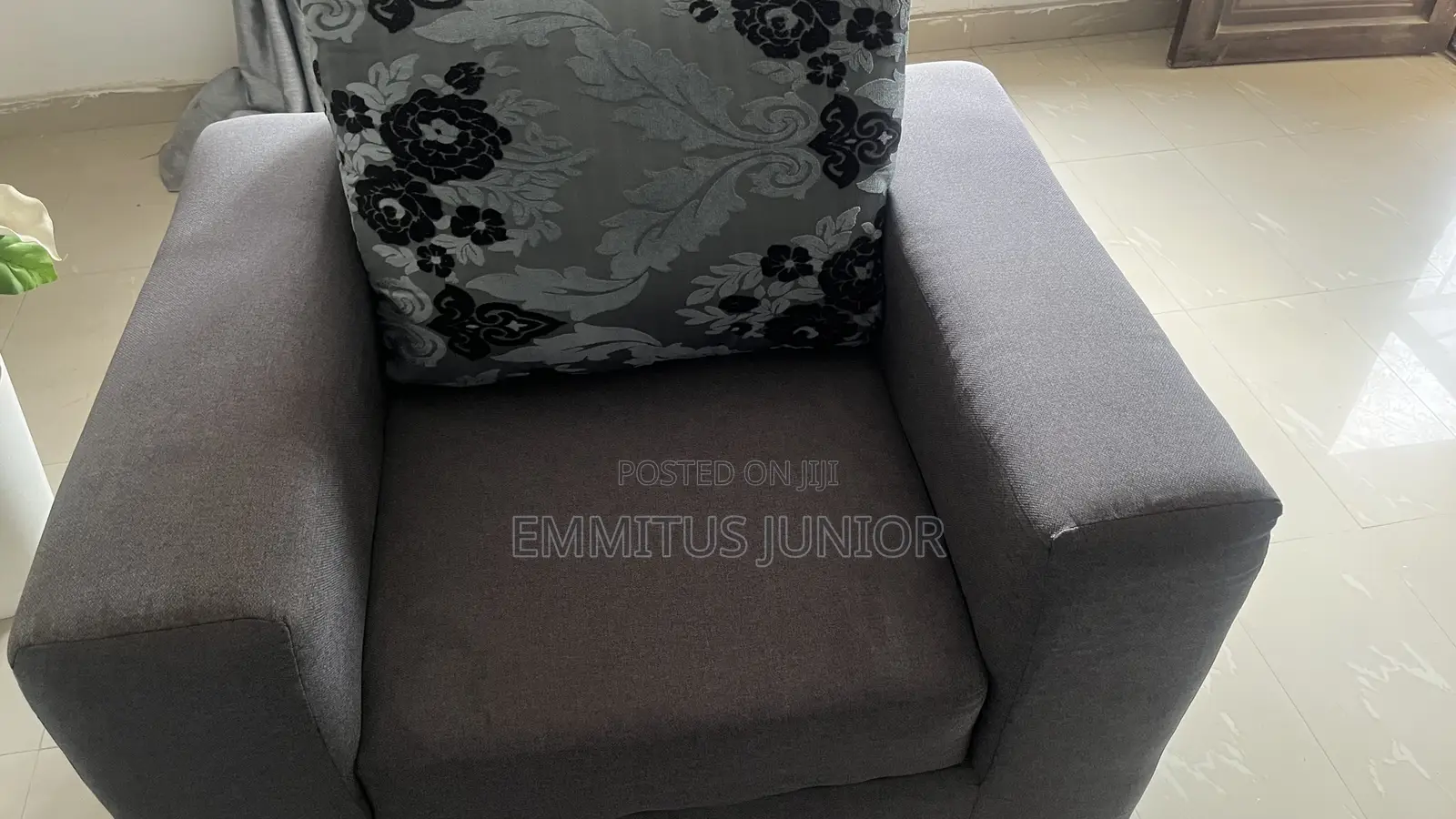 Gery Color Sofa With Center Table