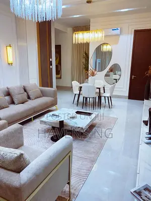 Luxurious 3-Bedroom Shortlet