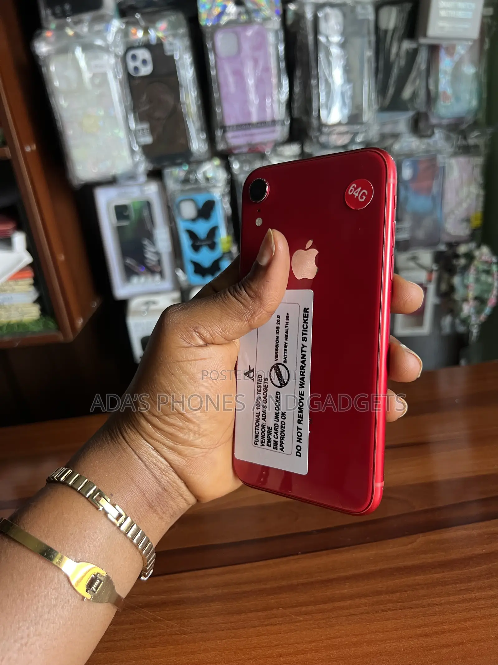 Apple iPhone XR 64 GB Red