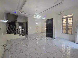 4bdrm Duplex in Chevy, Chevron for rent