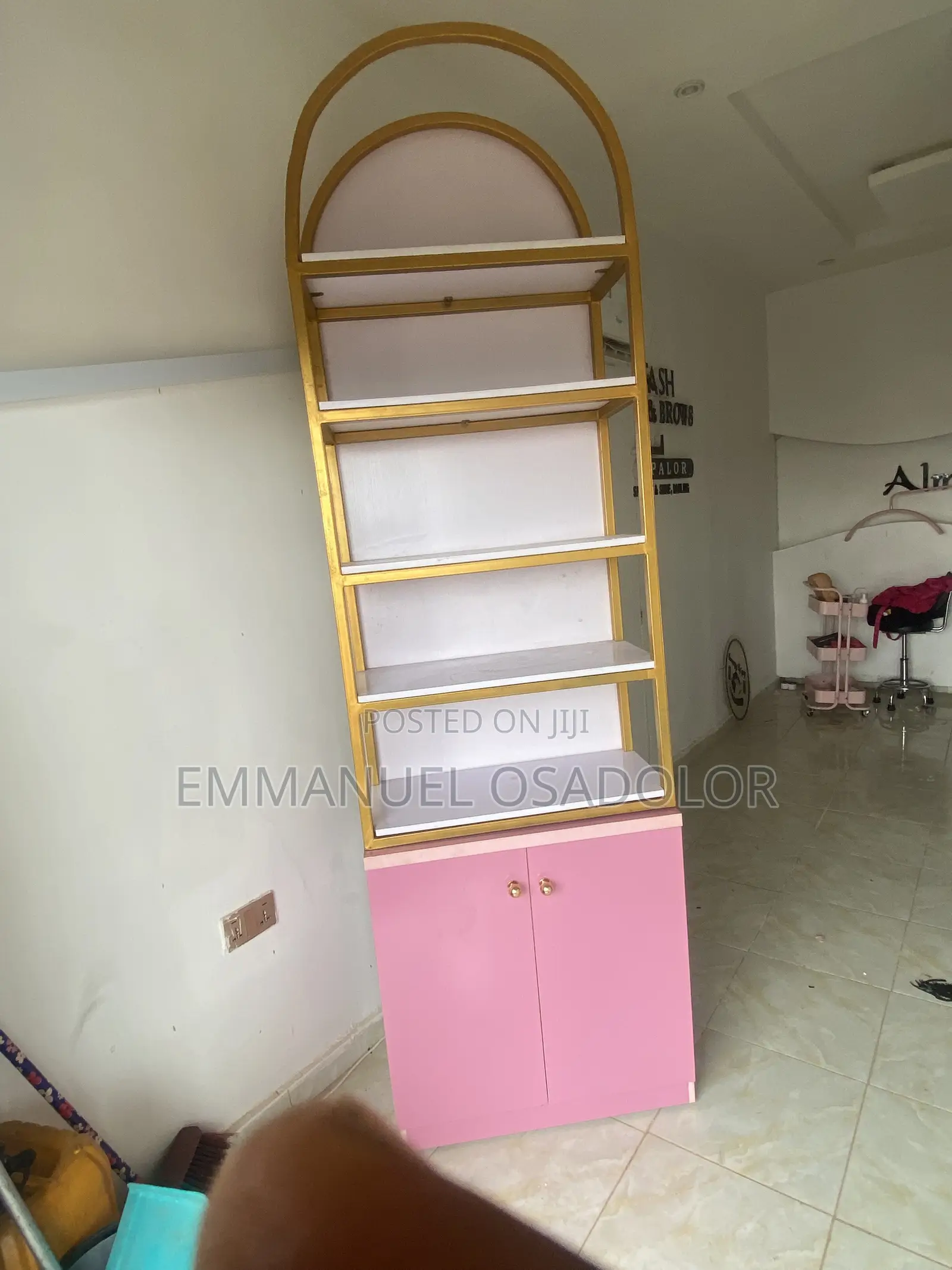 Designer Shelve