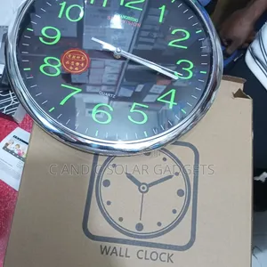 Smart Wall Clock CCTV Camera