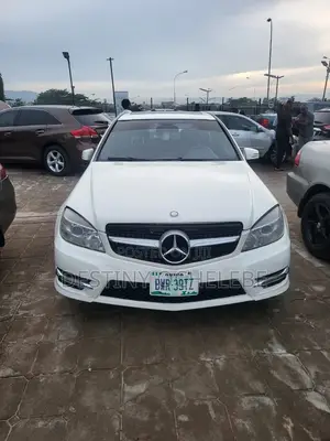 Mercedes-Benz C300 Sport Sedan RWD (3.0L 6cyl 6M) 2008 White