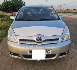 Toyota Corolla Verso 2008 Silver