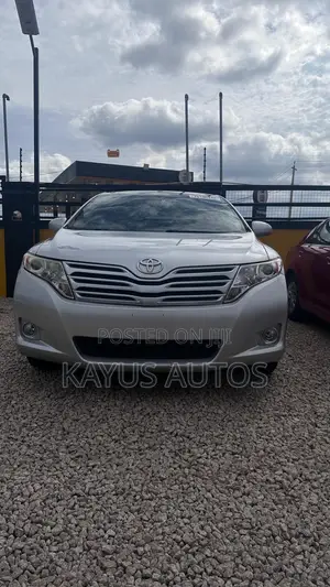 Toyota Venza V6 2010 Silver