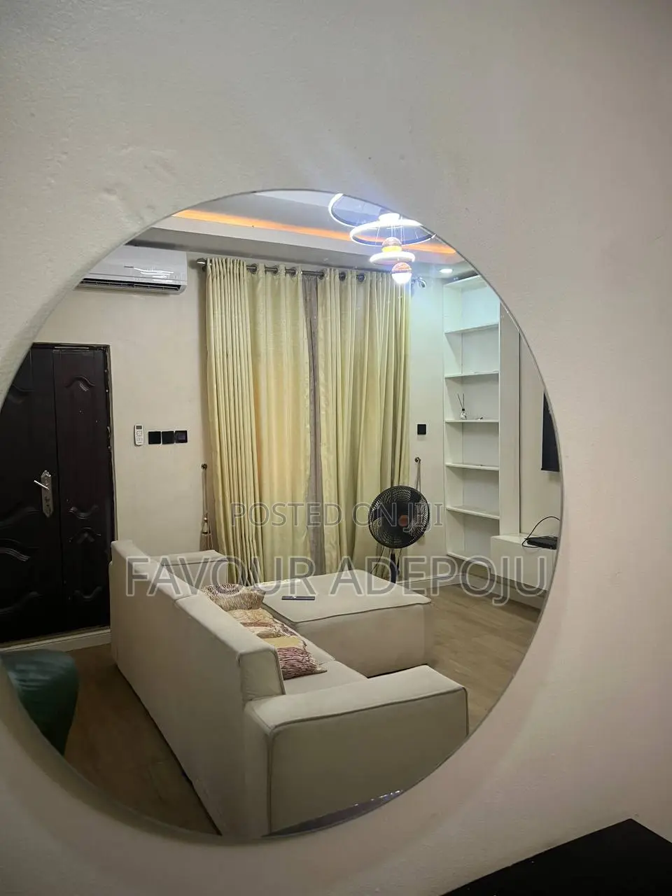 Cirlce Mirror