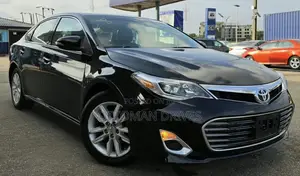 Toyota Avalon XLE Premium Sedan FWD (3.5L 6cyl 6A) 2013 Black