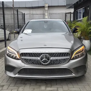 Mercedes-Benz C300 2019 Gold