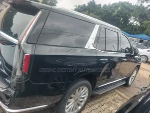 Cadillac Escalade 2022 Black