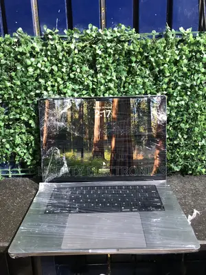 Laptop Apple MacBook Pro 2021 M1 Max 32GB Apple M1 Max SSD 512GB