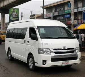 Hiace Bus for Rental