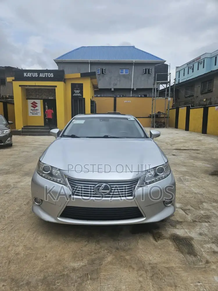 Lexus ES 2014 Silver