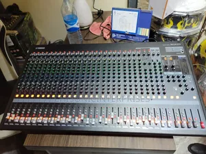 Yamaha Mixer MGP32S