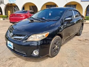 Toyota Corolla 2012 Black