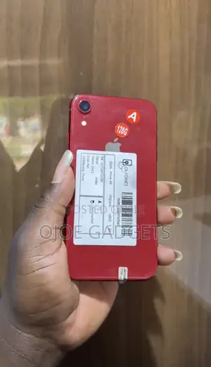 Apple iPhone XR 128 GB Red