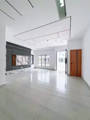 4bdrm Duplex in Lekki Phase 2 for sale