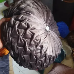 Round Pillows