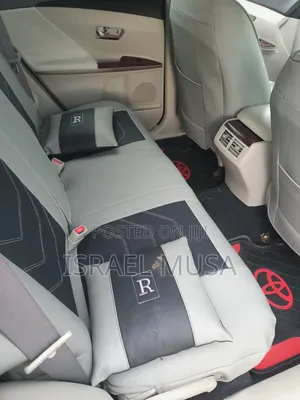 Toyota Avanza 2012 Silver