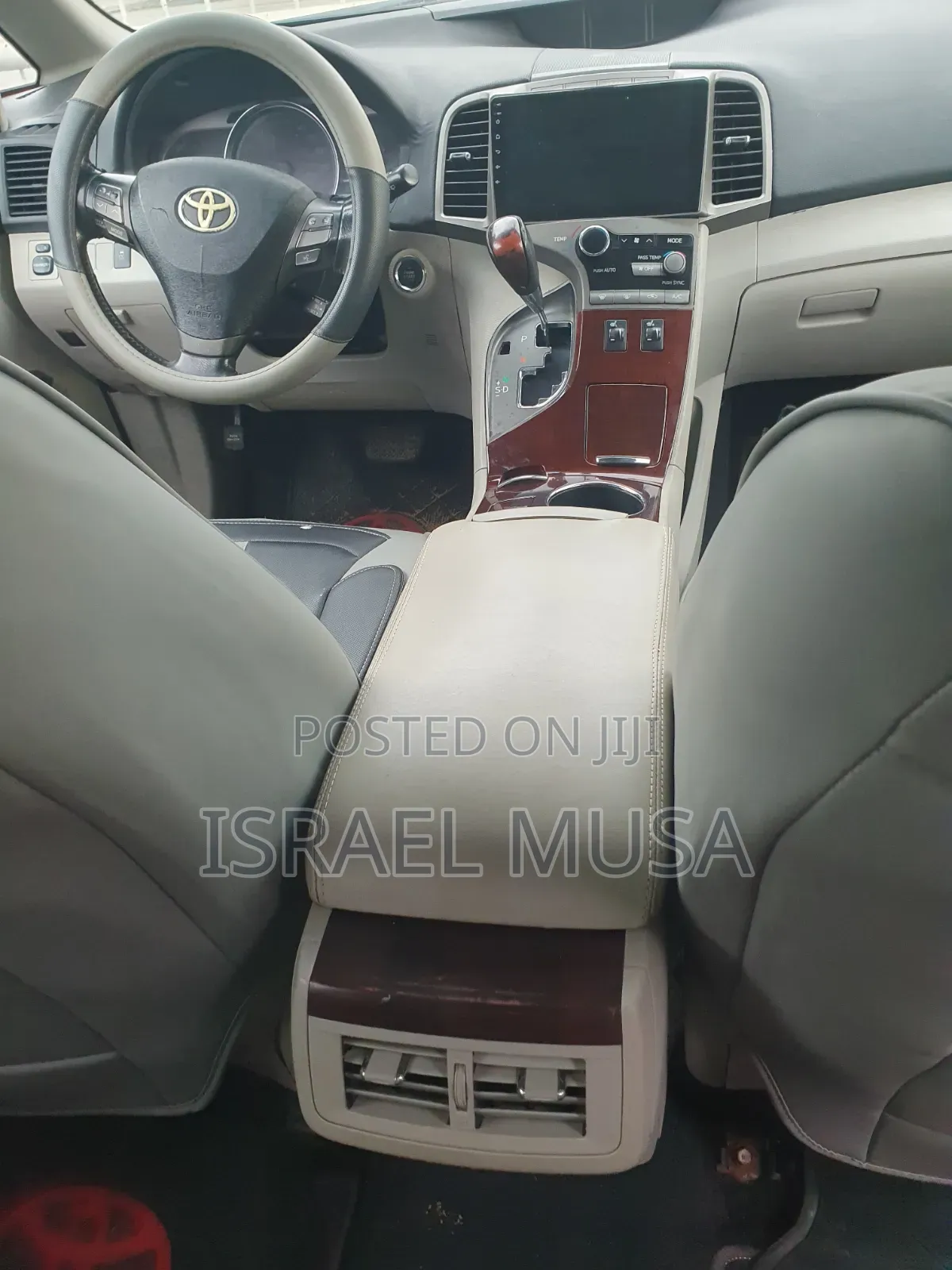 Toyota Avanza 2012 Silver
