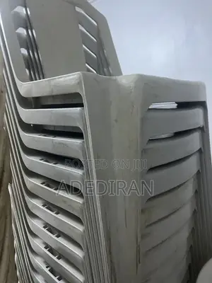 Rida Plastic Chairs