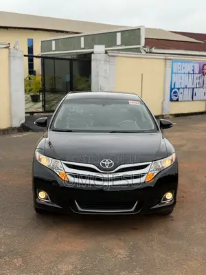 Toyota Venza XLE AWD 2013 Black