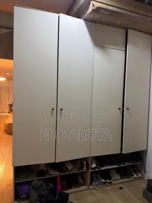 Almost Brand New 2 Door Wardrobe (Used for a Few Months)
