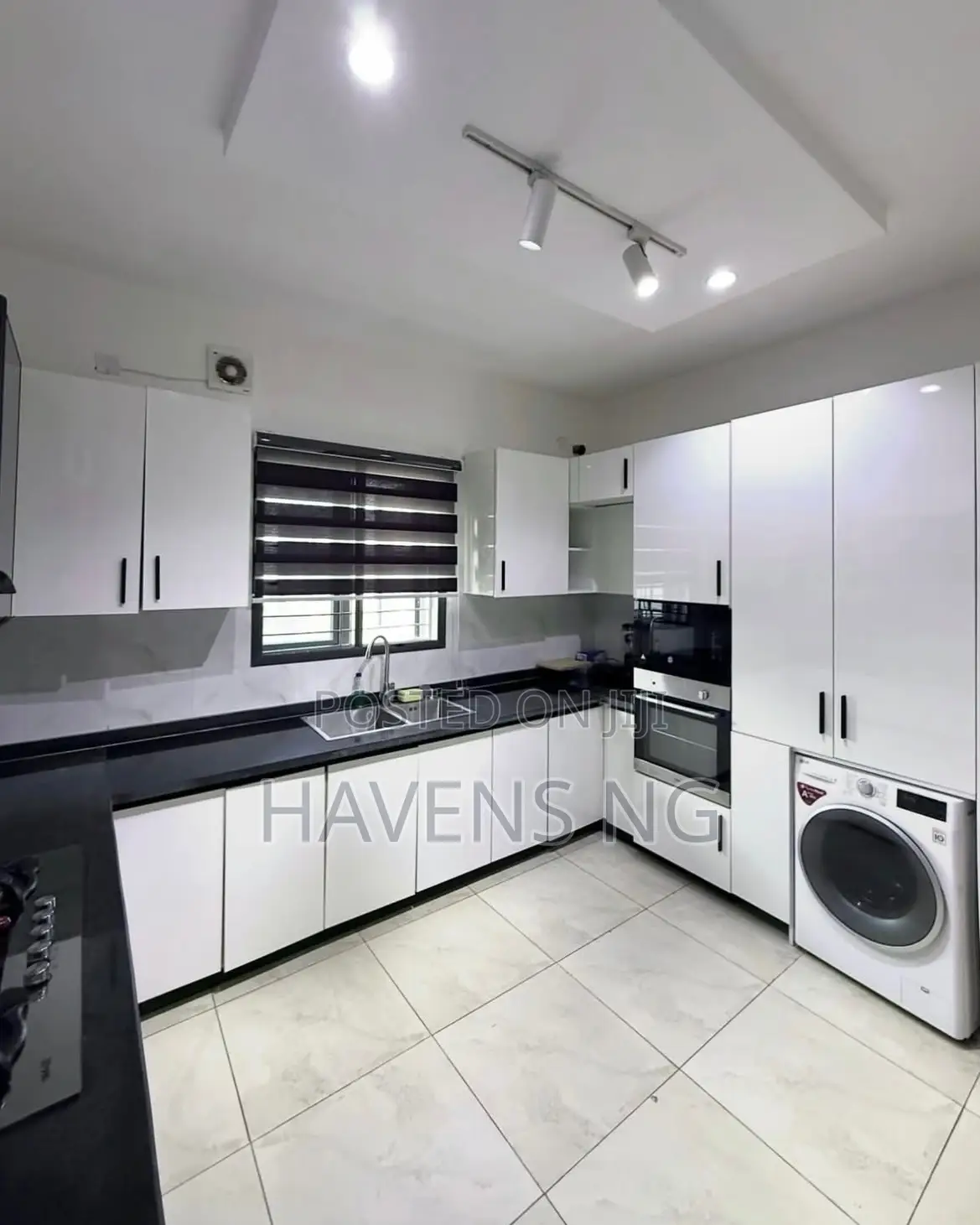 Luxurious 2-Bedroom Apartment