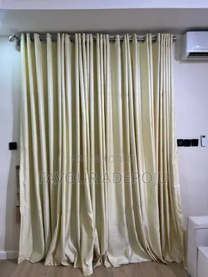 Curtain Each Set