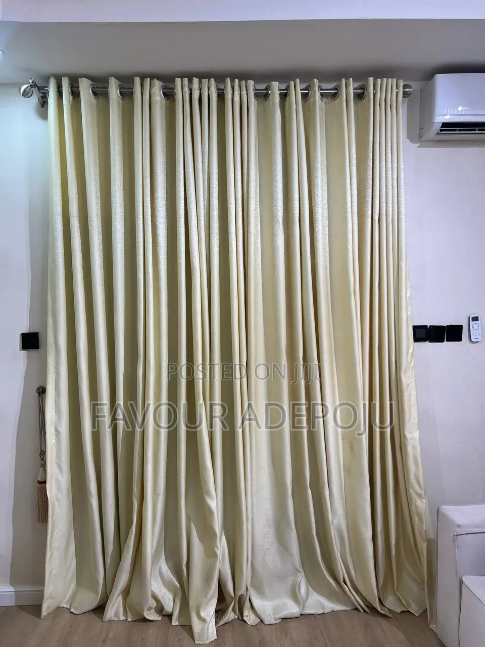 Curtain Each Set