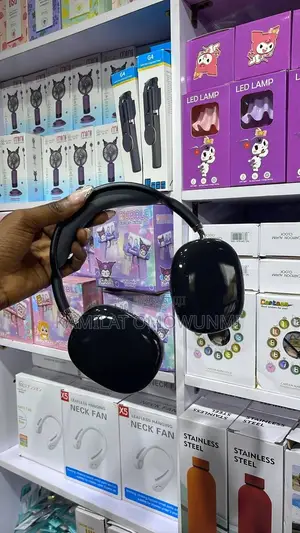 P9 Headset