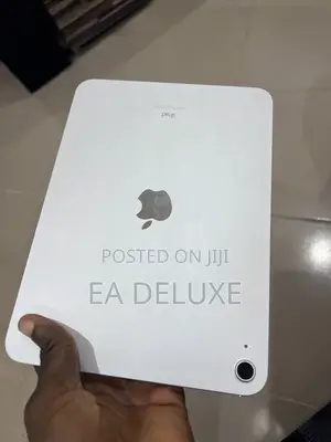 Apple iPad 10.2 (2021) 64 GB Silver