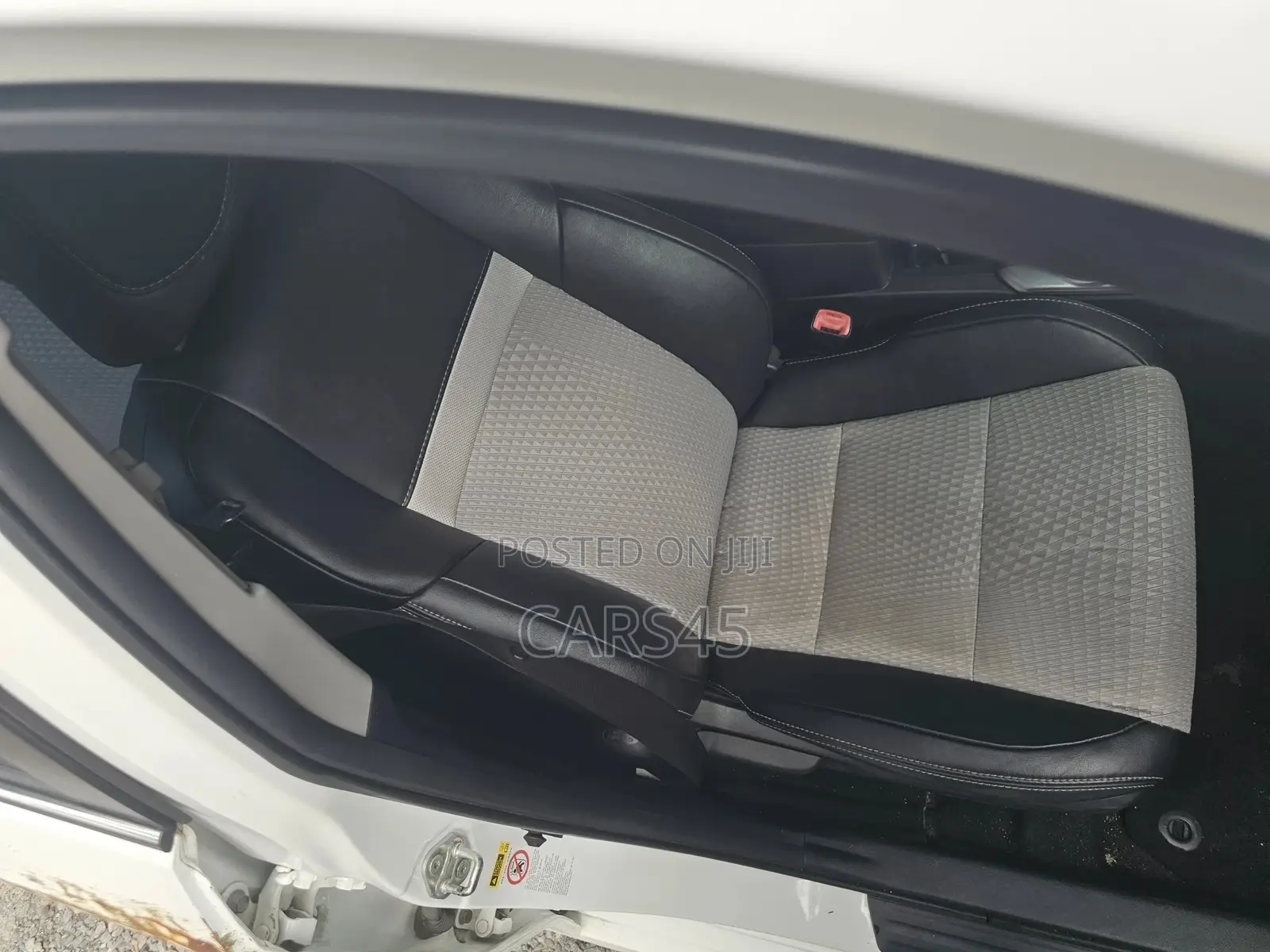 Toyota Camry 2014 White