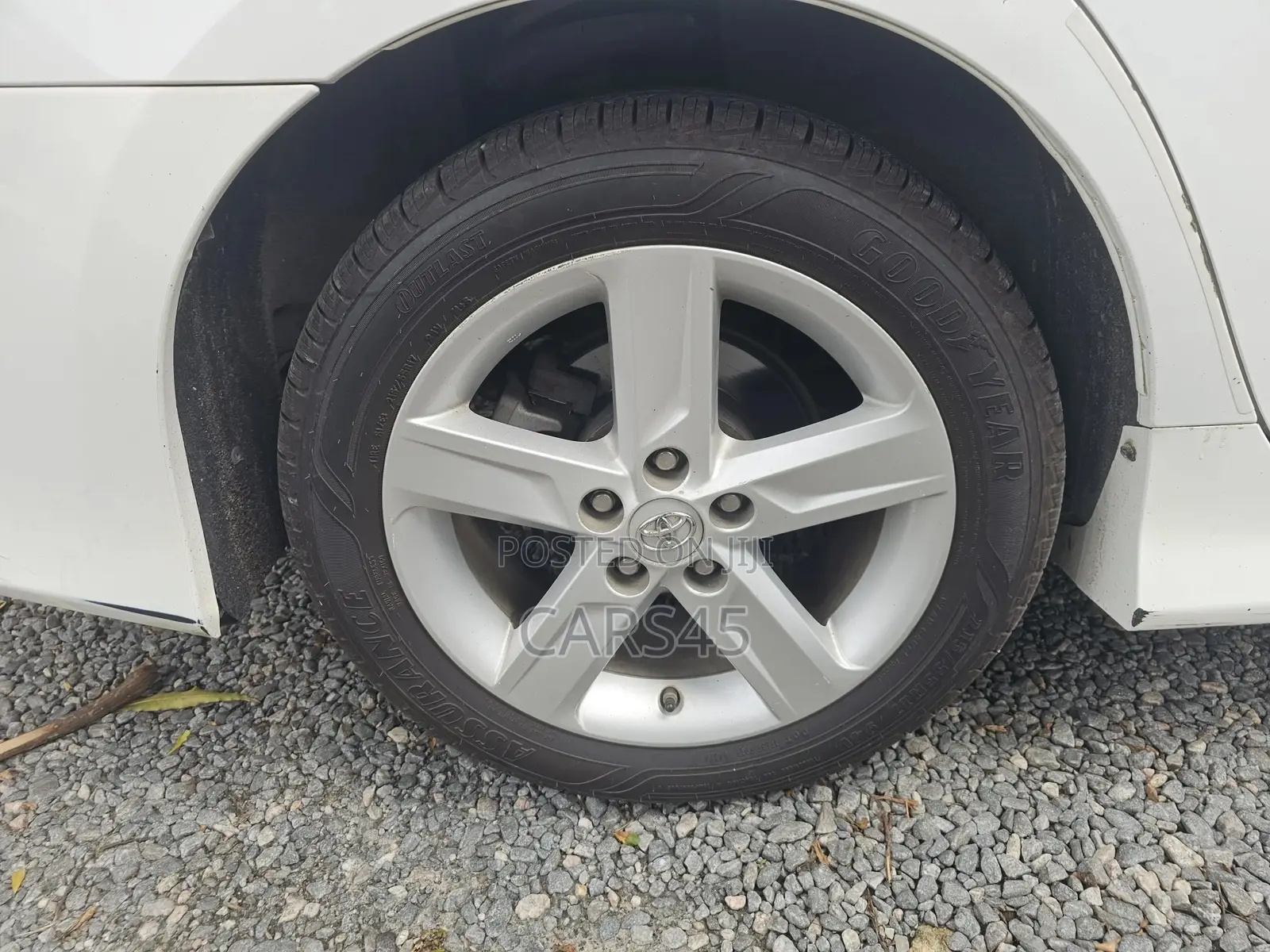 Toyota Camry 2014 White