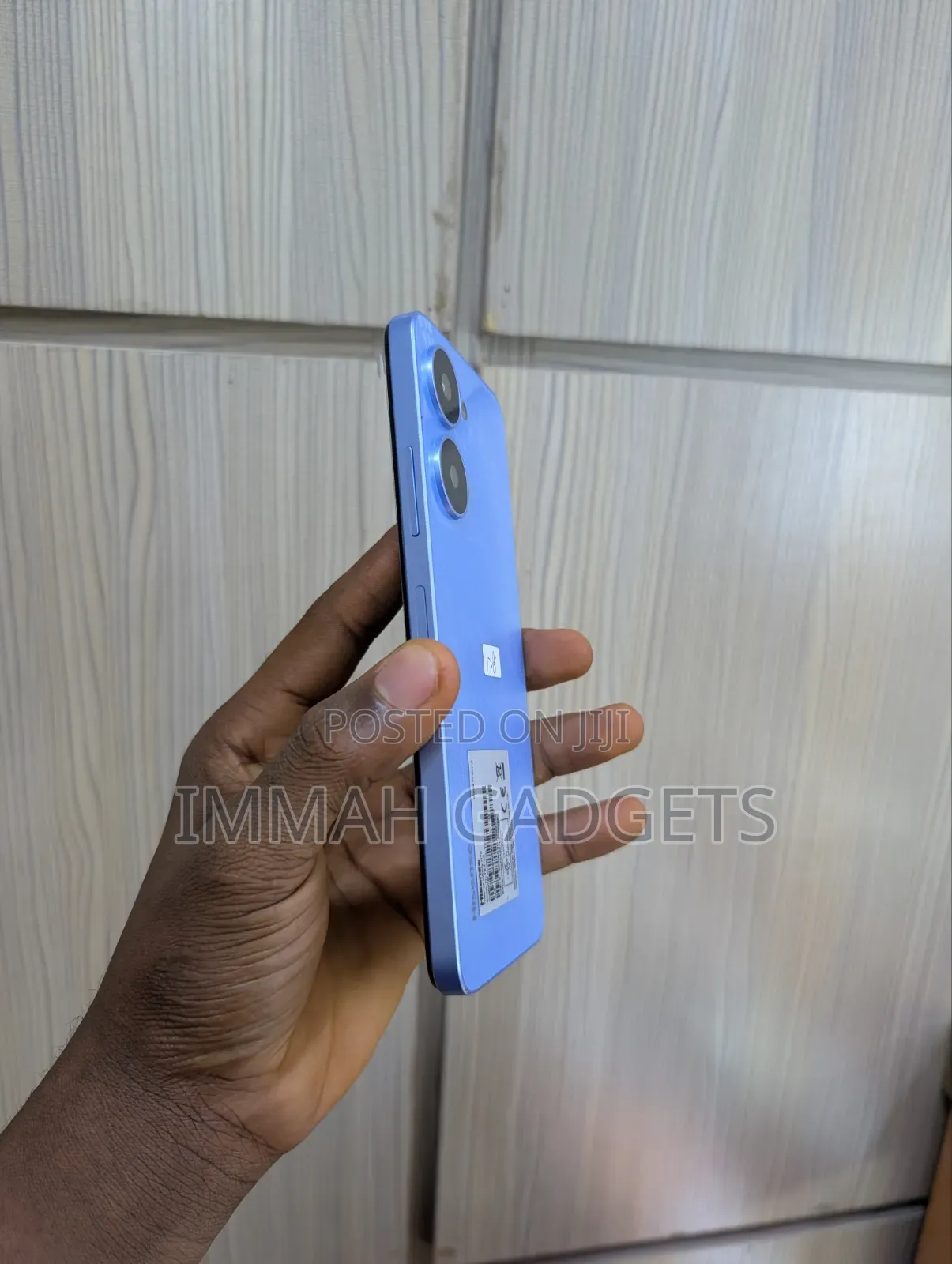 Hisense Infinity H72 Pro 128 GB
