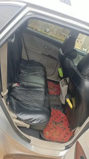 Toyota Venza V6 2010 Silver