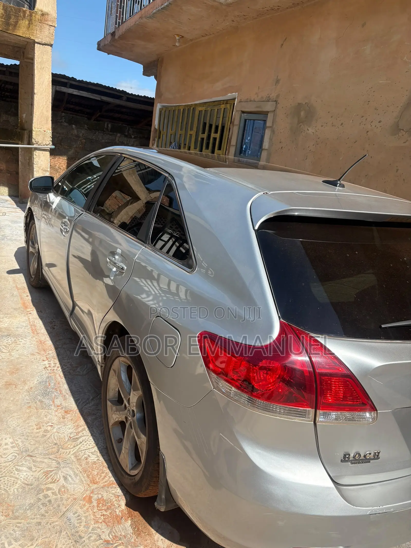 Toyota Venza V6 2010 Silver