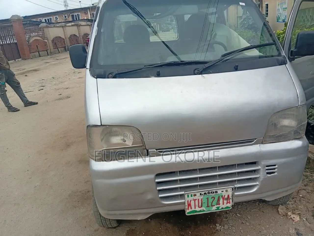 Daihatsu Hijet 2000 Silver