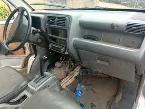 Daihatsu Hijet 2000 Silver