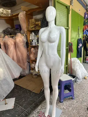 Size 12 Bigbumbum Mannequin