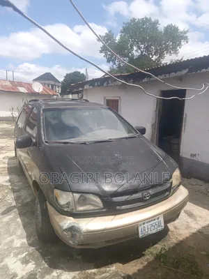Toyota Sienna 2002 Black