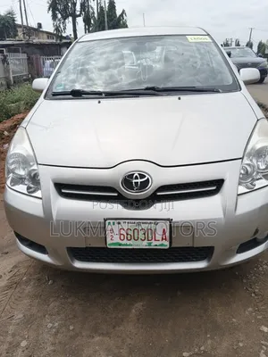 Toyota Corolla Verso 2009 Silver