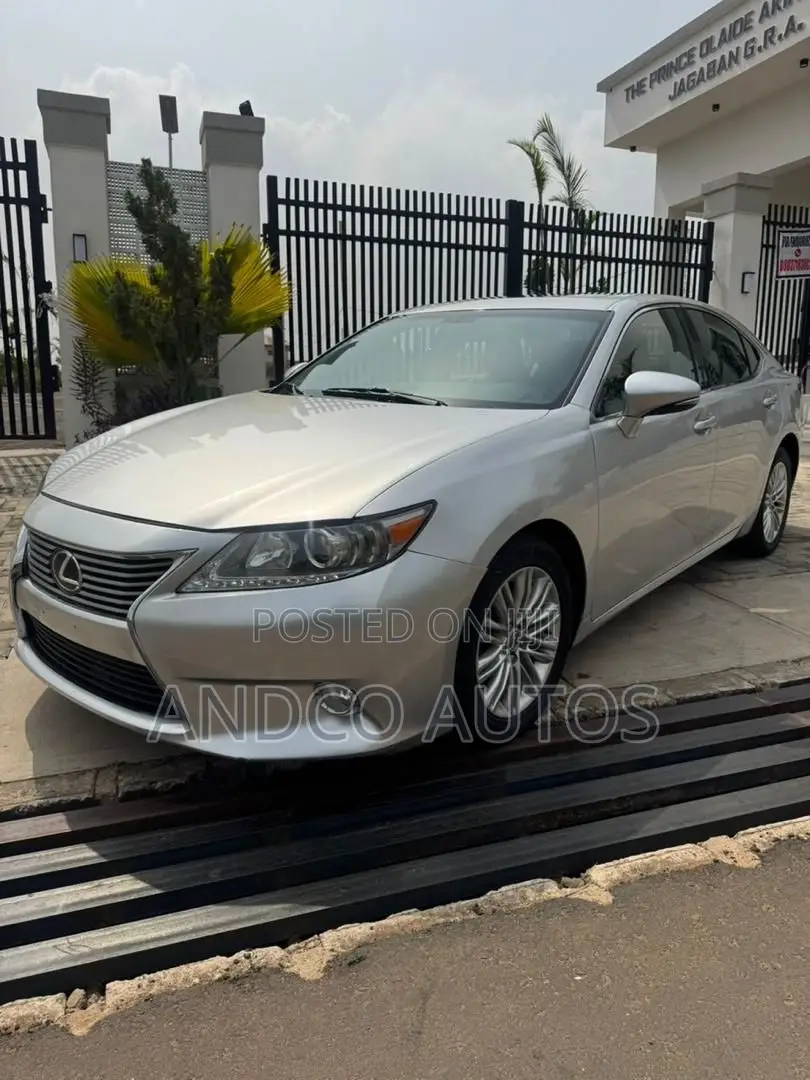 Lexus ES 2014 Silver